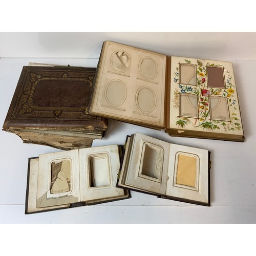 261 - 4 xVictorian Picture Albums for Repair