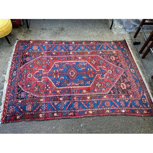 109 - Rug - 132cm x 195cm