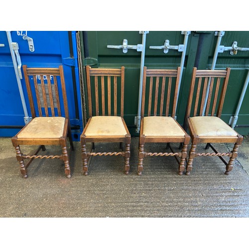 116 - 4x Oak Barley Twist Dining Chairs