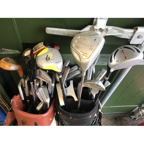 40 - 2x Golf Bags with Clubs