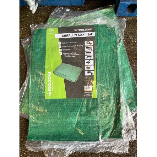 172 - 4x Tarpaulins