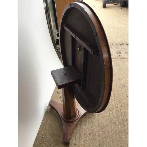 696 - Tilt Top Table