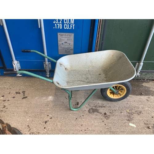 114A - Wheelbarrow