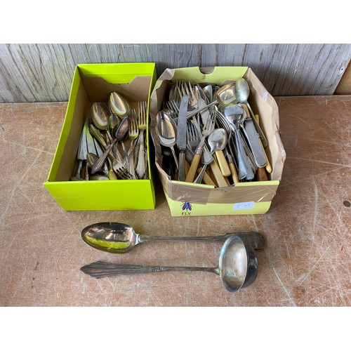 277 - 2x Boxes of Cutlery