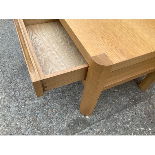 531 - Modern Oak Coffee Table - Supplied by Barrow Clark