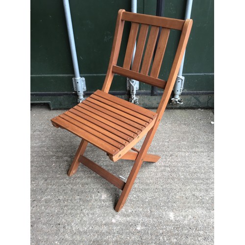 221 - Folding Chair