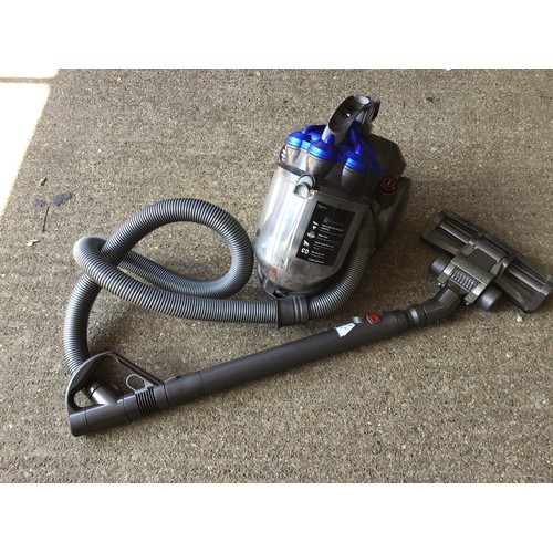 868C - Dyson Cylinder Vacuum