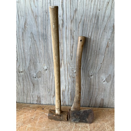 118 - Axe and Sledge Hammer