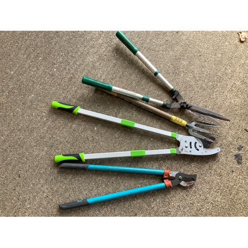 11 - Pruners etc