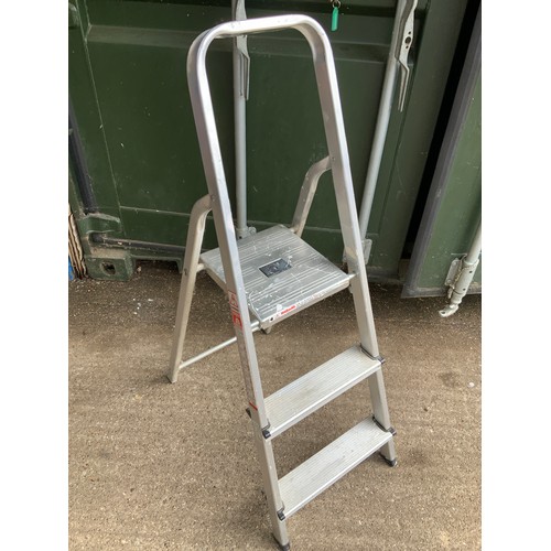 99 - Folding Aluminium Ladders