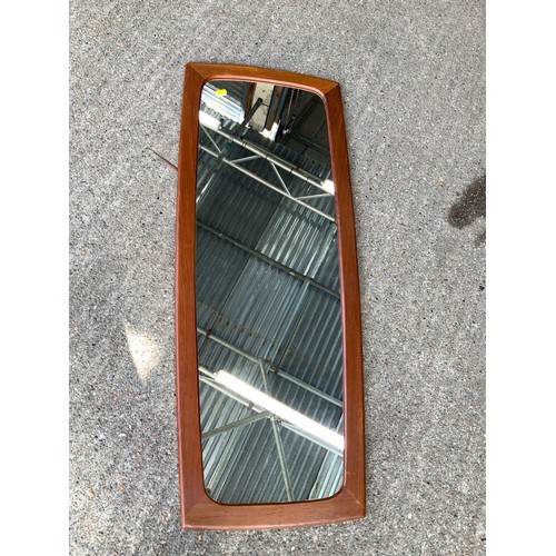 541 - 1970s Mirror