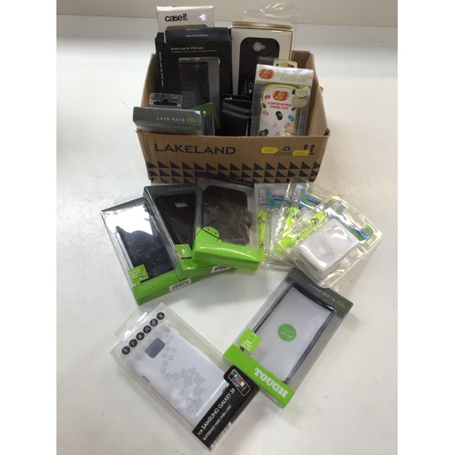 253 - Phone and MP3 Cases etc