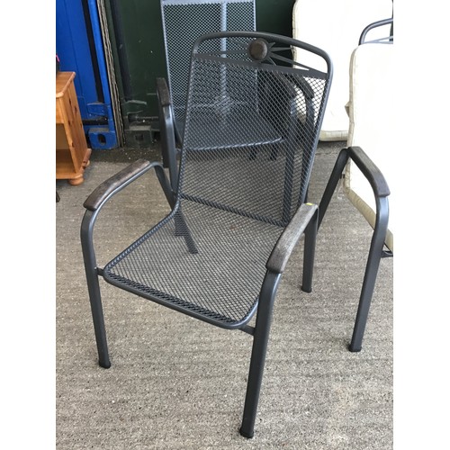 84 - 4x Metal Garden Chairs with Cushions