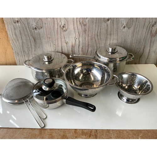 355 - Saucepans, Sieves and Colanders