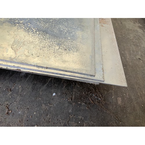 150E - 4x Sheets of Aluminium Approximately -150cm x 300cm