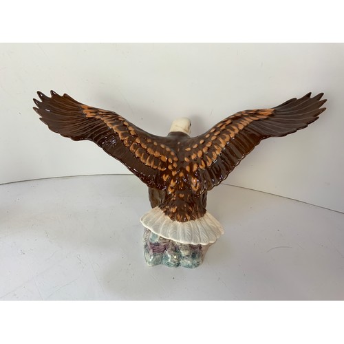 717 - Beswick Bald Eagle