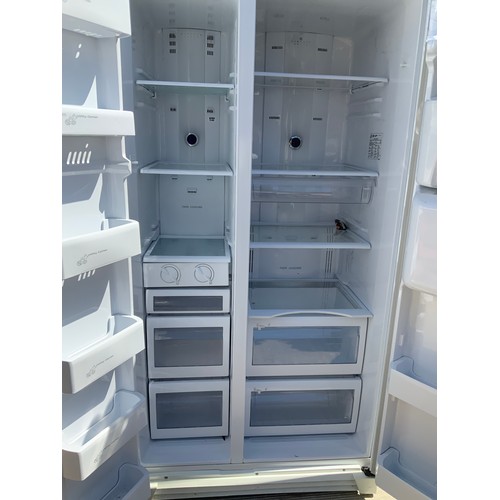 649 - Samsung Fridge Freezer