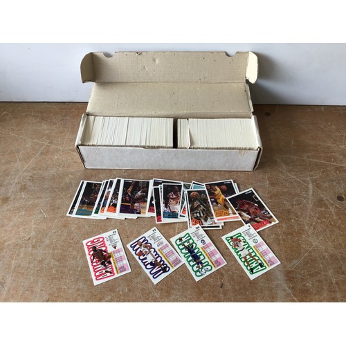 697 - Basket Ball Cards