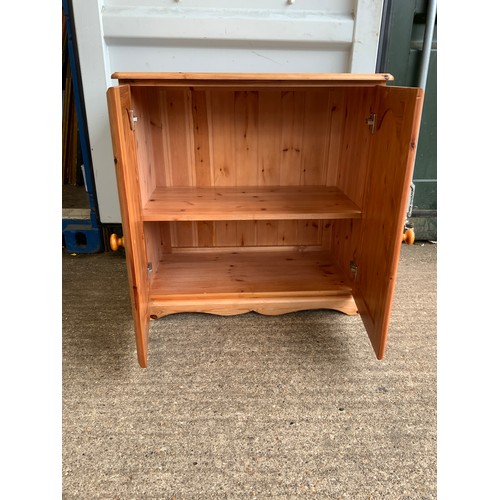 552 - Pine Cupboard