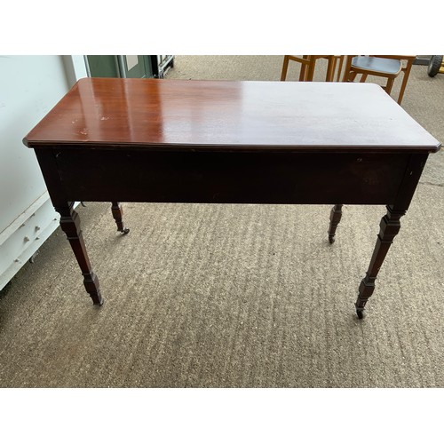 582 - Edwardian Mahogany/Walnut Writing Table