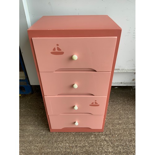 556 - Modern Painted Chest of Drawers