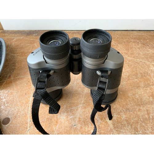 683 - Centon Binoculars