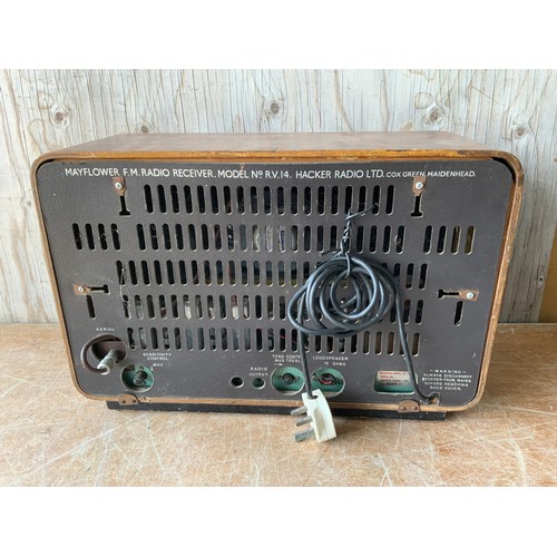 241 - Hacker Mayflower Valve Radio