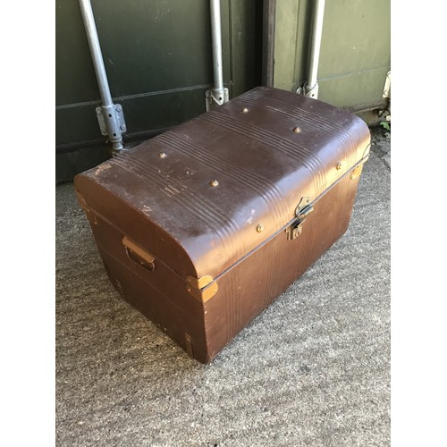 624 - Metal Trunk