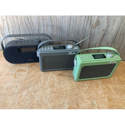 442 - 3x Digital Radios