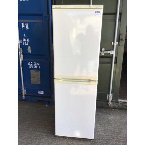 517 - Beko Fridge Freezer