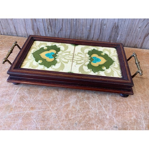 349 - Tiled Pot Stand