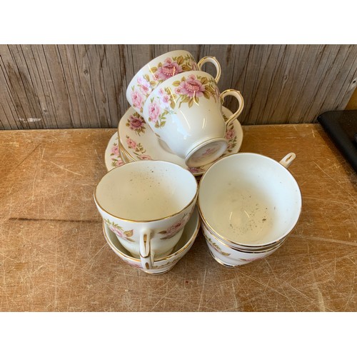 331 - Duchess Part Tea Set