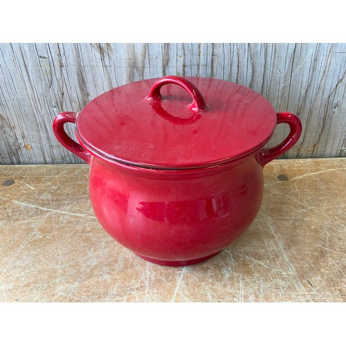 354 - Cast Iron Cooking Pot