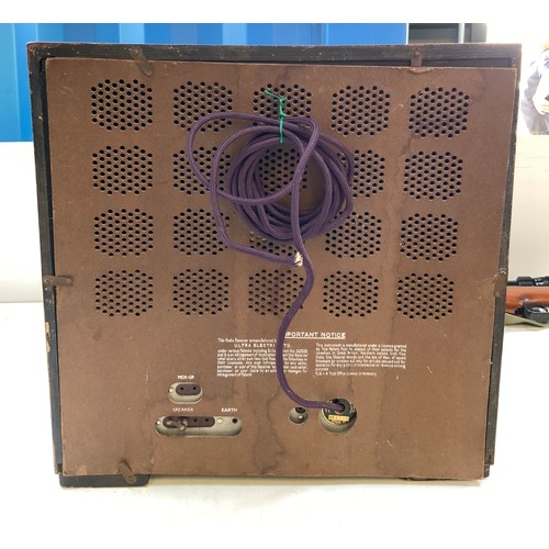 494 - Ultra 115 Valve Radio