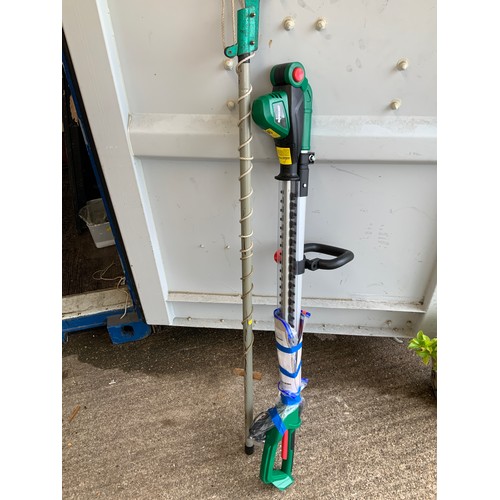 796 - Hedge Trimmer and Pruners