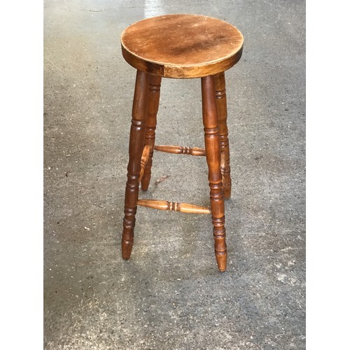 545 - Stool