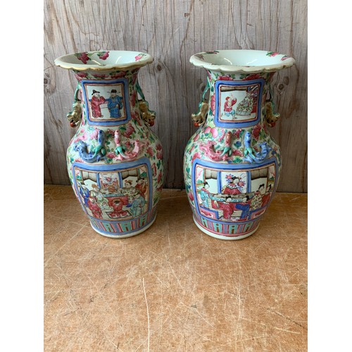 427 - Pair of Chinese Vases - H35cm