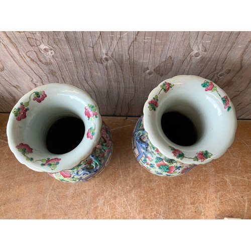 427 - Pair of Chinese Vases - H35cm