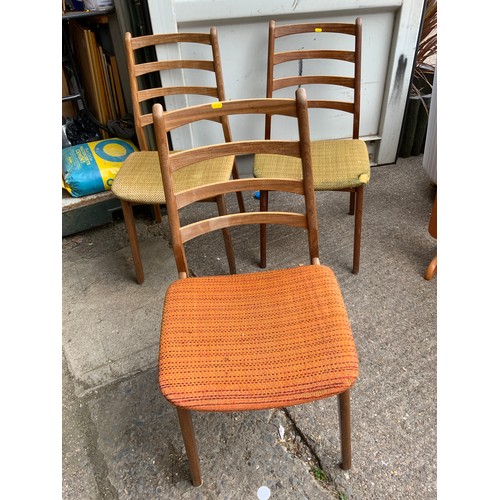 427A - 3x Dining Chairs