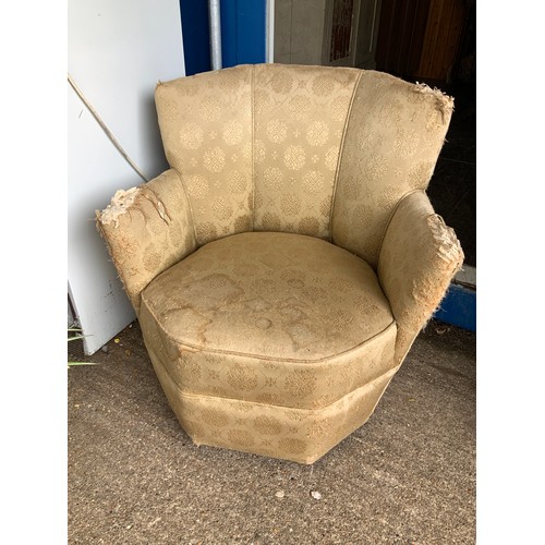 614 - Tub Chair