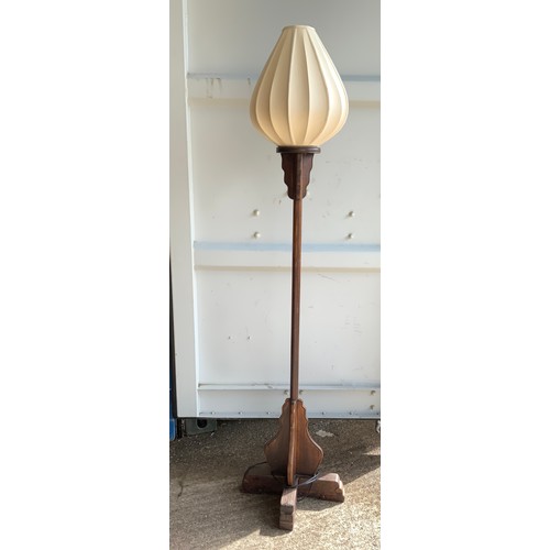 722A - Standard Lamp