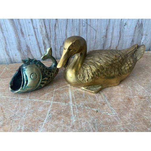 550 - Brass Duck and Fish