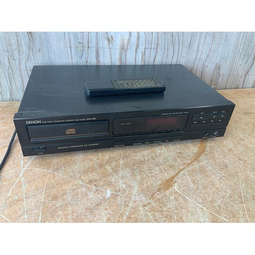 322 - Denon CD Player