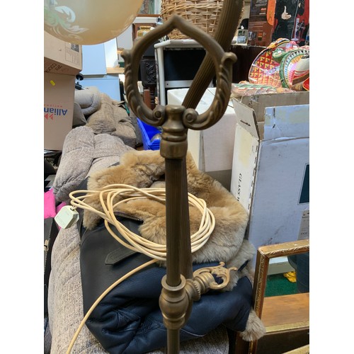 609 - Brass Floor Lamp