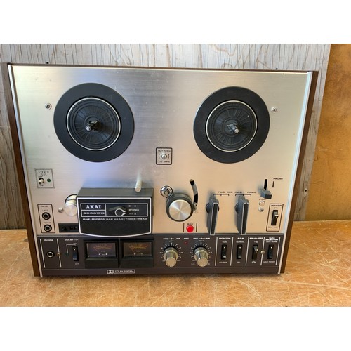 563 - Akai 4000 DB Stereo Tape Recorder