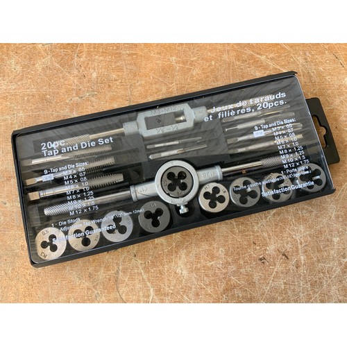 530A - Tap and Dies Set