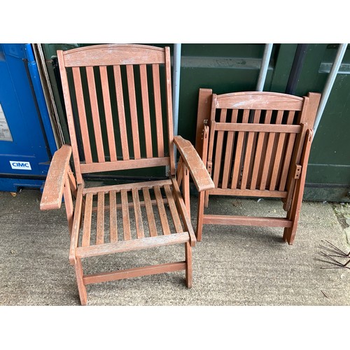 575 - Garden Chairs