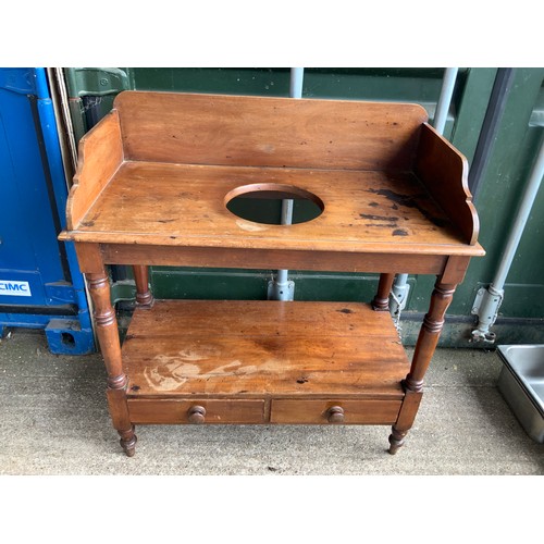 591 - Victorian Mahogany Washstand