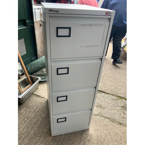 601 - Filing Cabinet