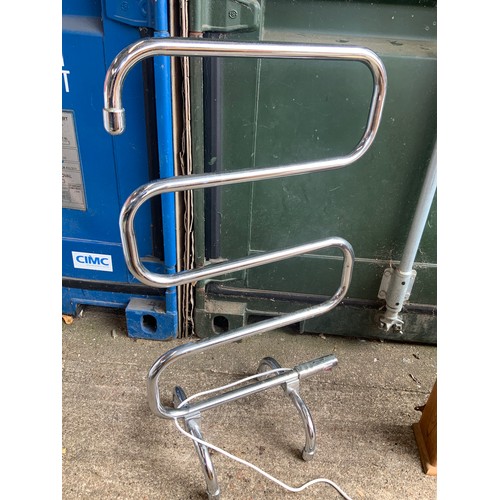 829 - Heated Towel Rail